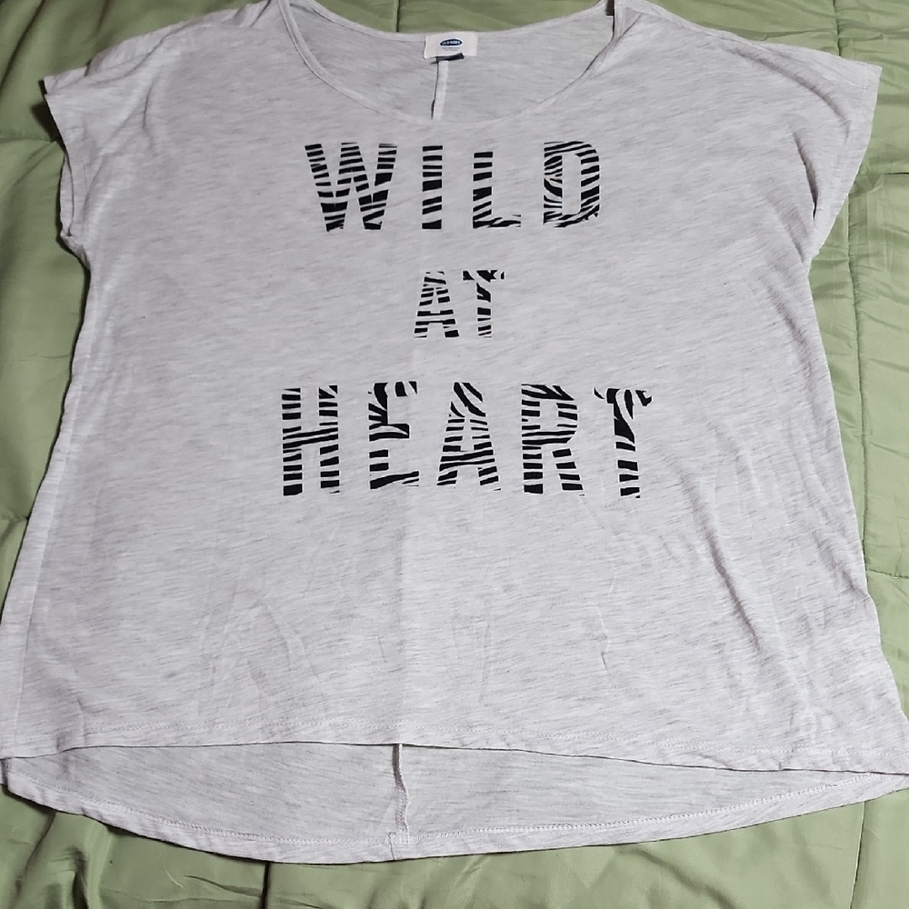 Old Navy Wild at Heart Gray Top